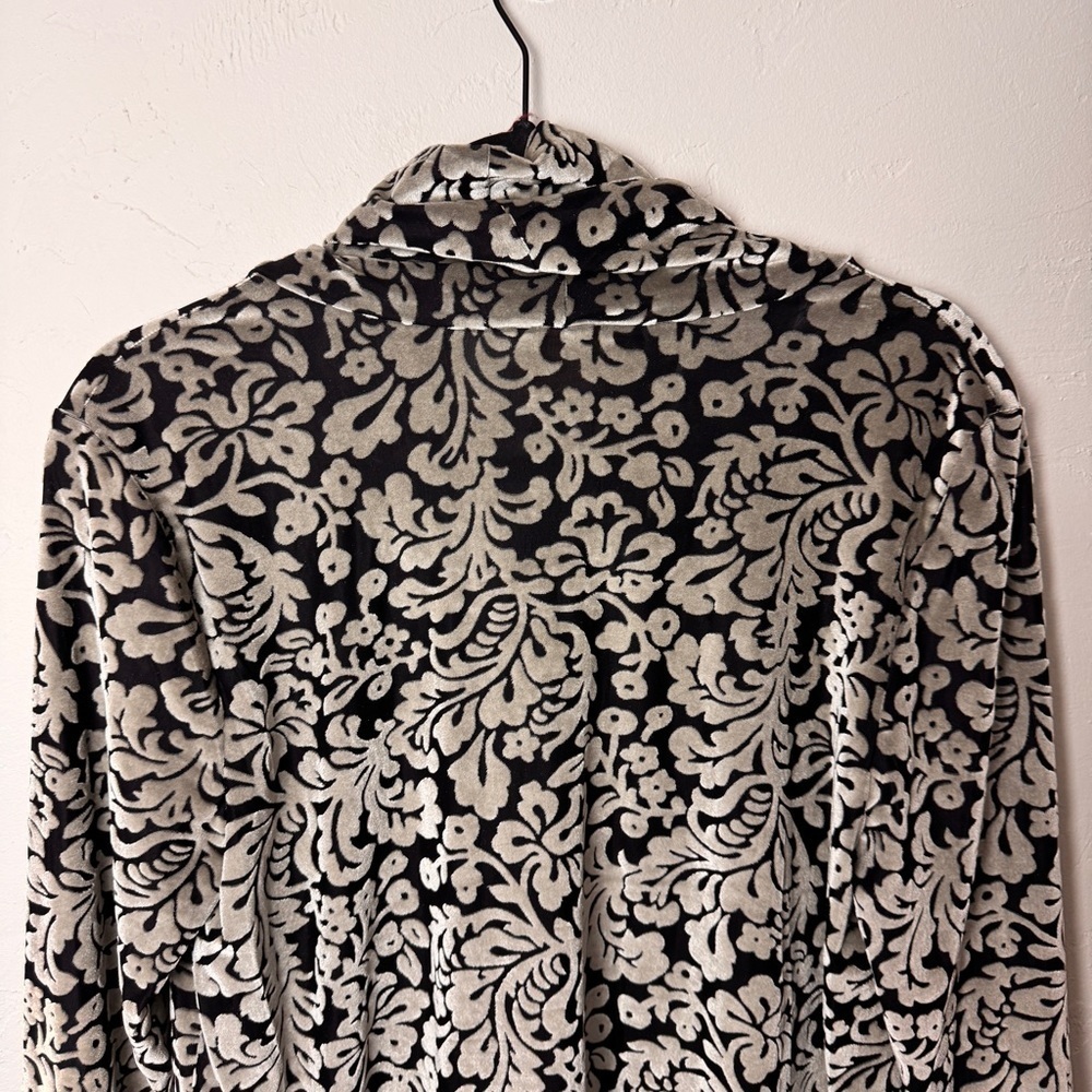 Ruby Rd velvet top - Picture 10 of 10